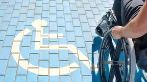 Accesul persoanelor cu mobilitate redusă, restricționat temporar în mai multe gări de pe litoral