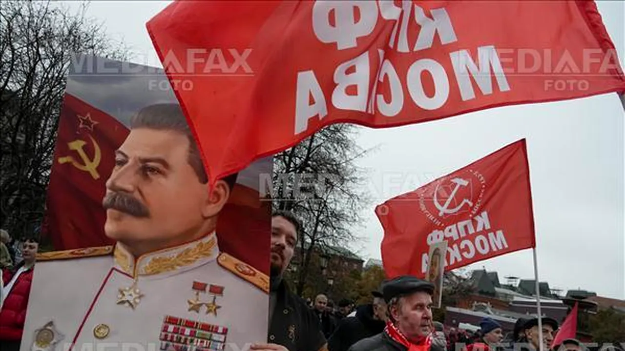 Comuniştii din Rusia cer anchetarea unei posibile implicări ale Occidentului în moartea lui Stalin