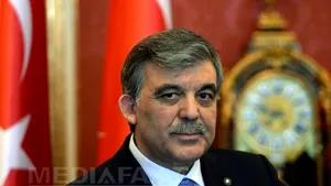 Preşedintele turc promulgă o lege care consolidează controlul Guvernului asupra justiţiei 