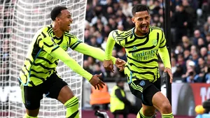Victorie a lui Arsenal în deplasare cu West Ham la scor de set de tenis