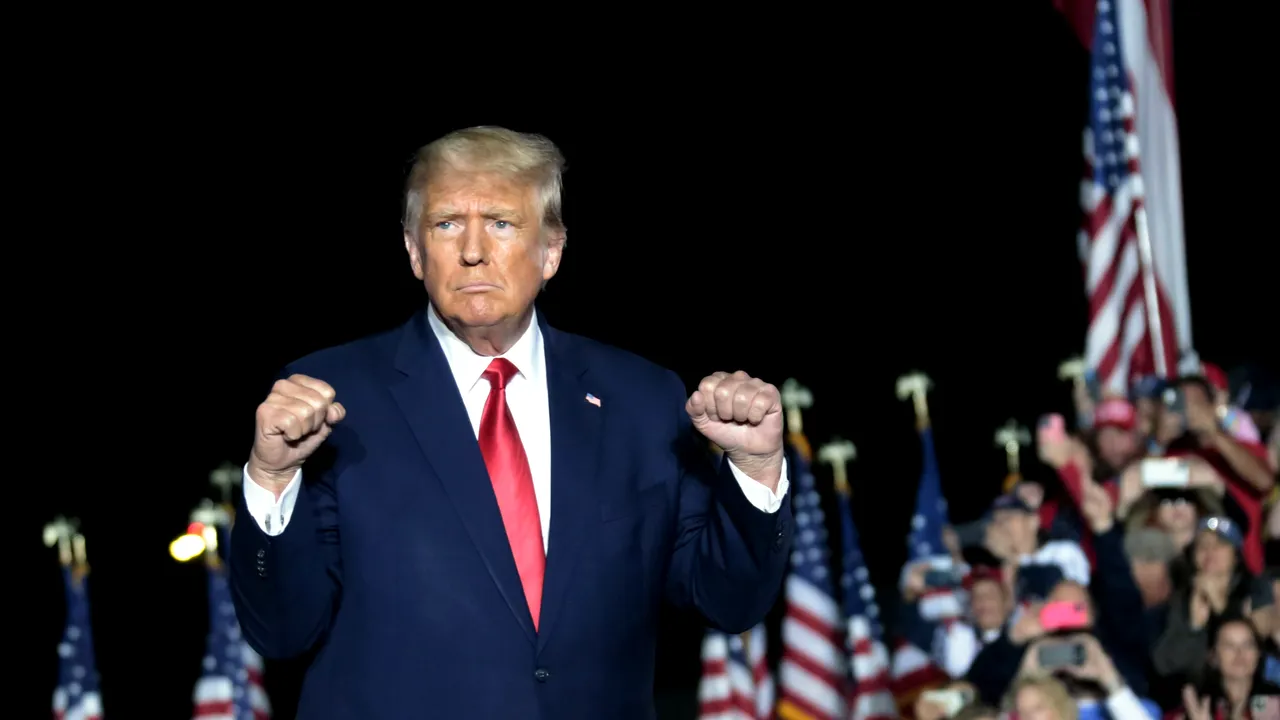 Trump evită să spună dacă va merge la audieri, dar reia acuzaţiile privind fraudele electorale 