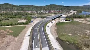 Un nou punct de trecere a frontierei între România și Ucraina se deschide. Noul pod peste Tisa va fi inaugurat joi