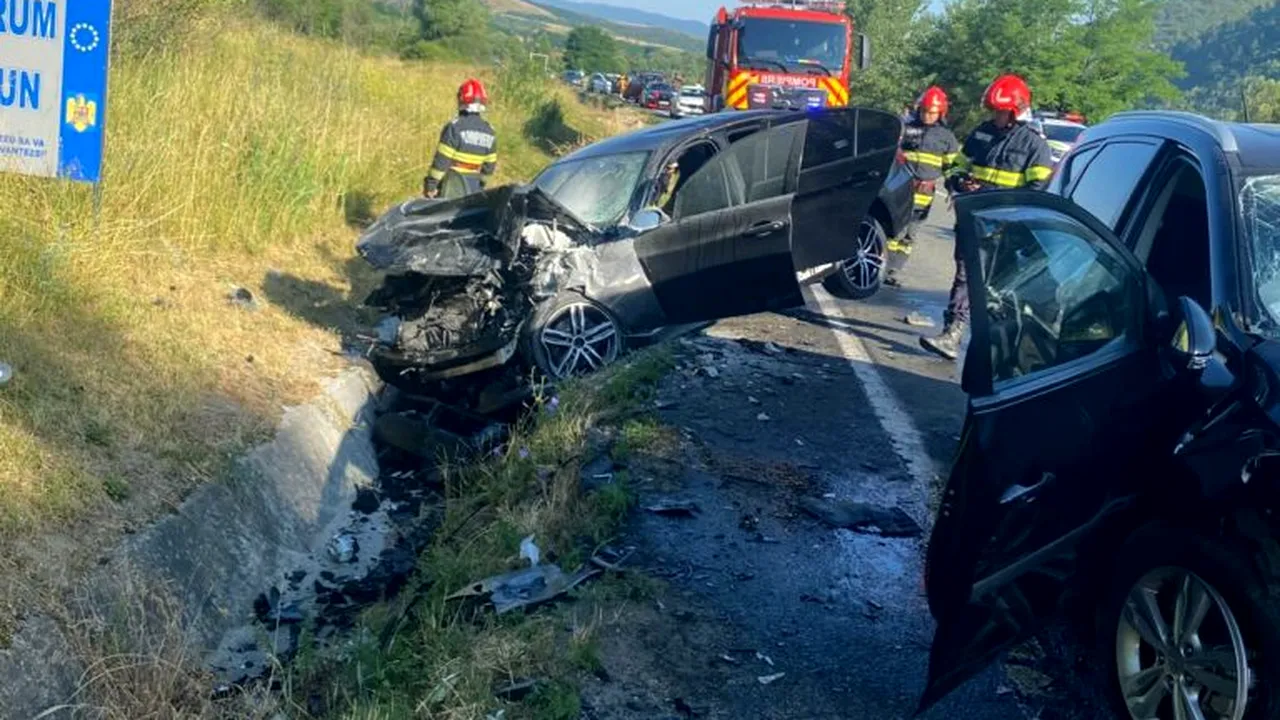 Accident grav în Hunedoara. Trei persoane rănite / S-a intervenit cu elicopter SMURD