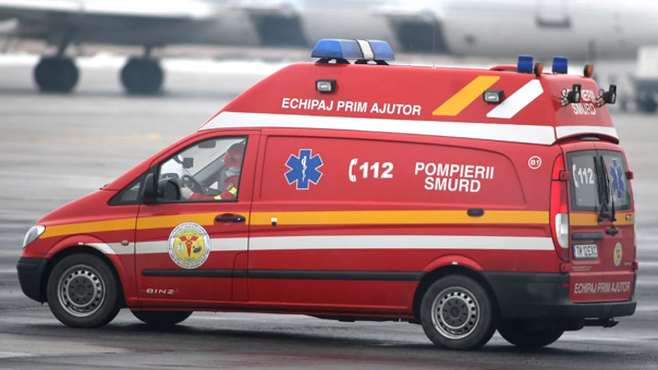 Un avion al Carpatair a ieşit de pe pista Aeroportului Iaşi, un pasager a suferit un atac de panică