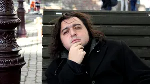 Scriitorul turc Hakan Günday, recompensat cu premiul Médicis pentru roman străin pe 2015