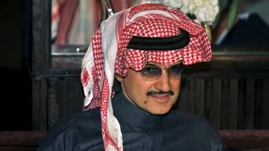 Televiziunea lansată de prinţul miliardar saudit Al-Waleed bin Talal şi-a încetat brusc emisia
