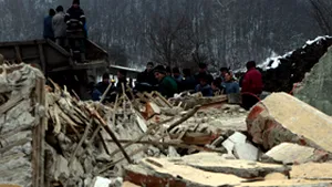 Directorul ANAR merge la Mateeşti pentru a găsi soluţii de deviere a pârâului Târaia