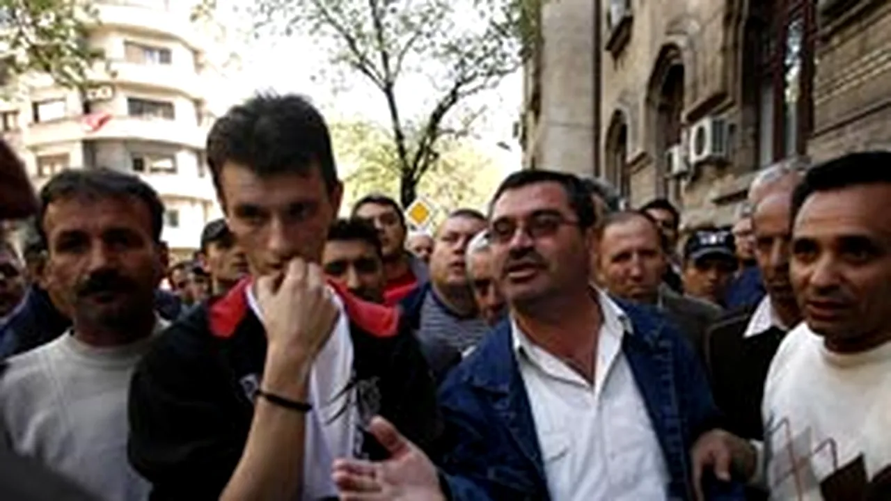 Bucharest Cab Drivers Go On Hunger Strike