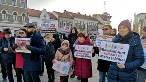 Peste 150 de persoane au participat la Cluj la un miting de solidaritate cu familia Smicală | FOTO