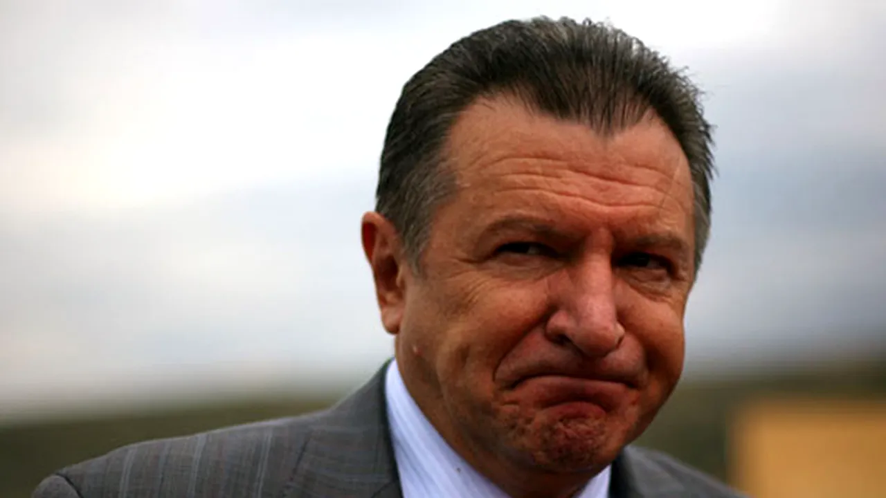 Berceanu: Geoană poate vorbi despre deturnări de fonduri doar dacă este prostănac