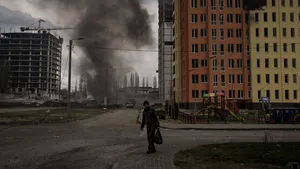 Bombardamente intense în Harkov, sunt victime civile