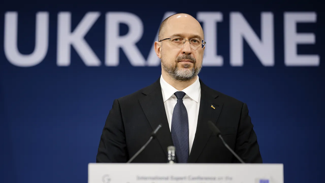 Premierul Ucrainei se află în România pentru discuţii cu Marcel Ciolacu / Denîs Şmîhal a ajuns la Palatul Victoria