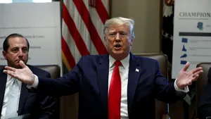 The New York Times: Zeci de citaţii şi solicitări pentru oferirea de dovezi în investigaţia procedurii demiterii lui Donald Trump