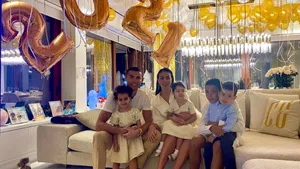 FOTO&VIDEO Sportivii au petrecut Revelionul acasă. Cum a arătat noaptea dintre ani pentru Neymar, Ronaldo, Nadal sau The Rock