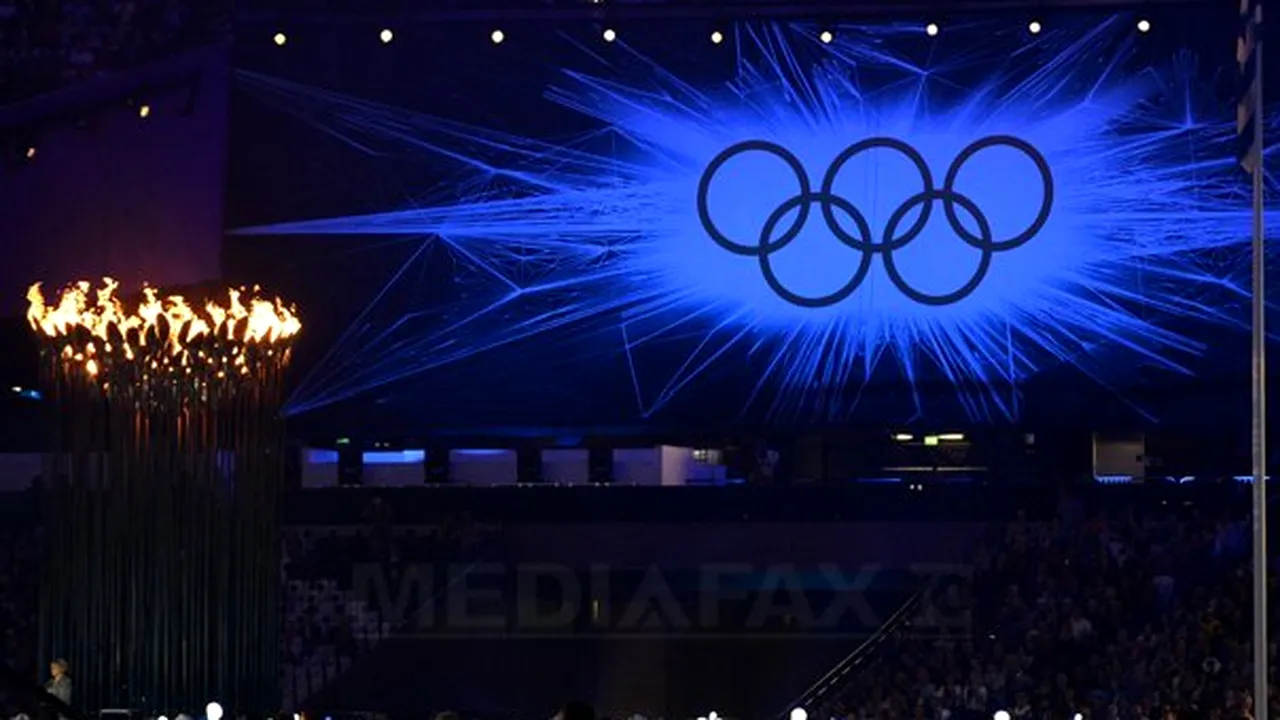 JOCURILE OLIMPICE - Ceremonia de închidere. Sandra Izbaşa, portdrapelul României - FOTO