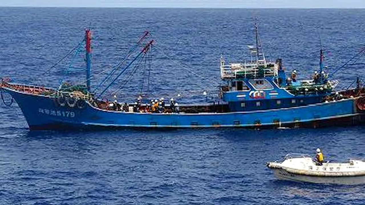 China ameninţă cu măsuri dure contra Japoniei din cauza deţinerii căpitanului unei nave chineze