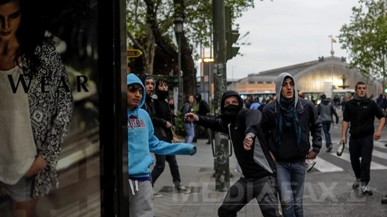 Madrid: Un protest anti-guvern s-a încheiat cu confruntări violente între manifestanţi şi poliţie