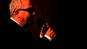 George Nicolescu îl întâlneşte pe José Feliciano, pe 16 martie, în Bucureşti