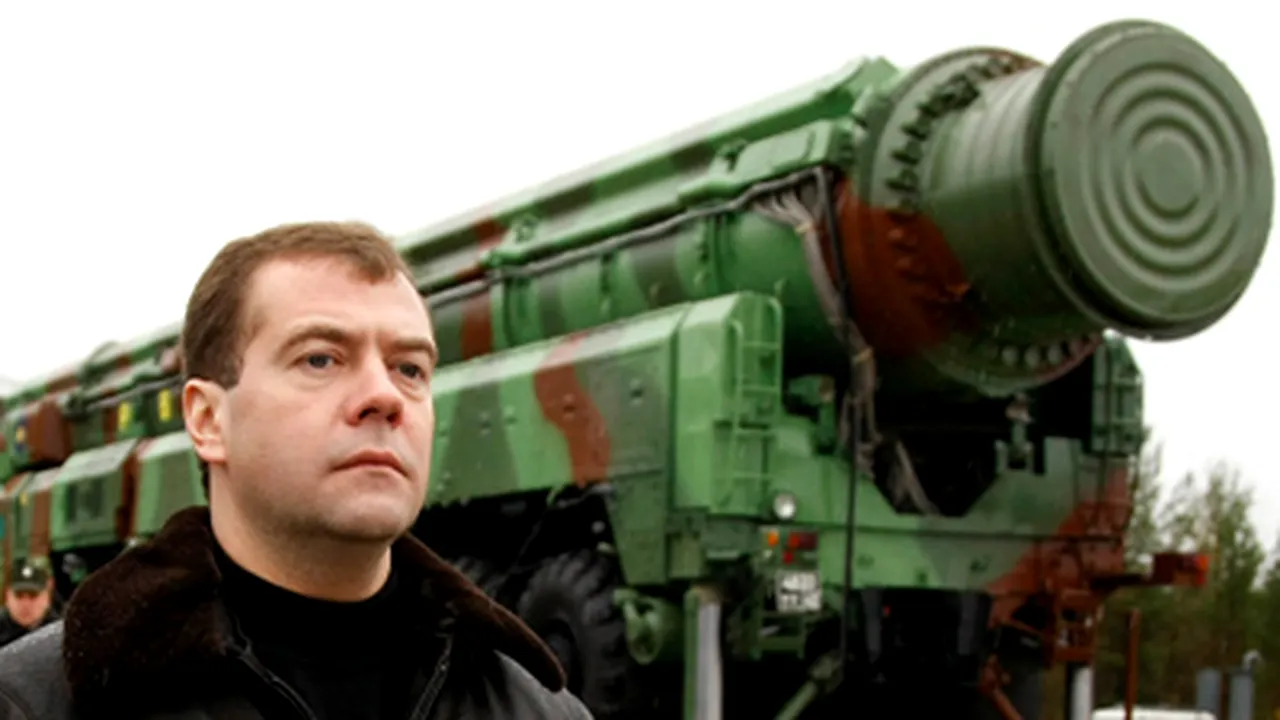 Medvedev anunţă o importantă reînarmare a Rusiei din 2011