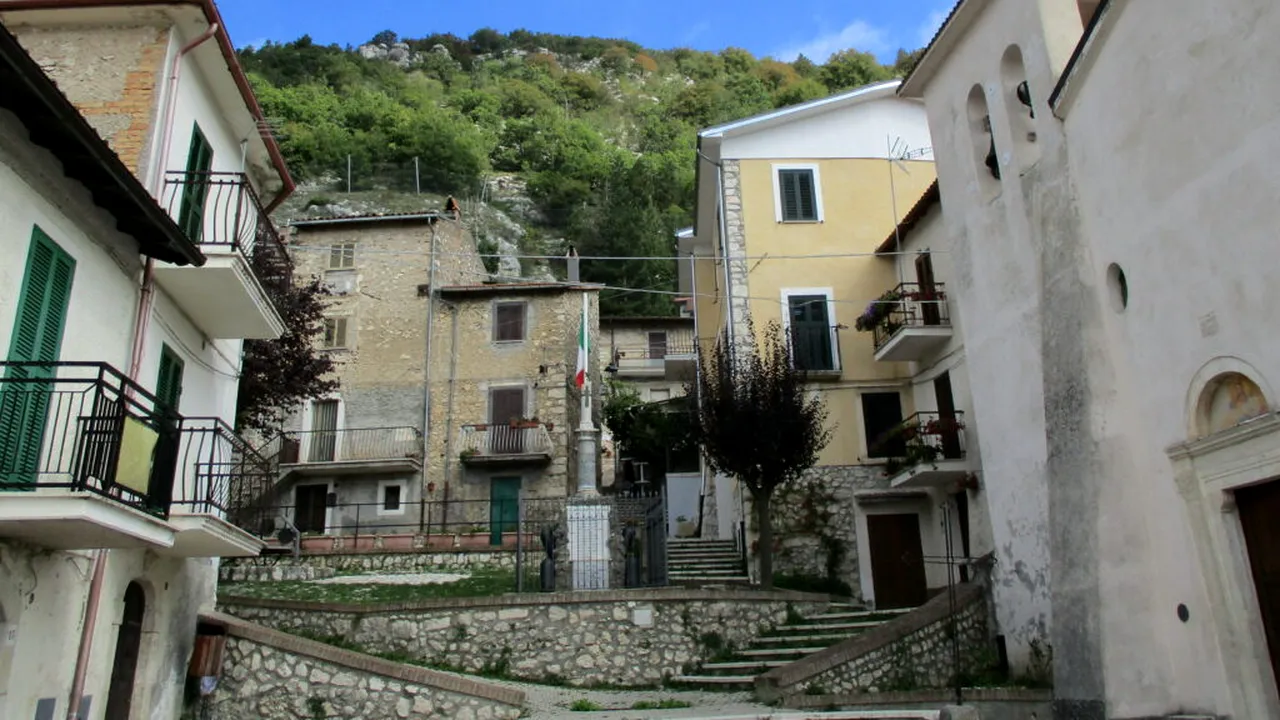 Italia sărbătorește primul copil născut într-un sat în ultimii 30 de ani. Motivul dezastrului demografic