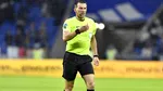 Arbitrii francezi ameninţă cu retragerea de la meciuri după un „val de ură”