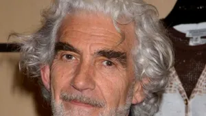 Charles Keating, un star al telenovelelor nord-americane, a murit