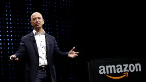 Marii câştigători ai crizei Covid-19: Câţi bani câştigă Amazon pe secundă în vreme de pandemie. Averea lui Jeff Bezos a atins un nivel record 