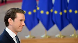 Austria va organiza alegeri parlamentare anticipate după demiterea guvernului Sebastian Kurz