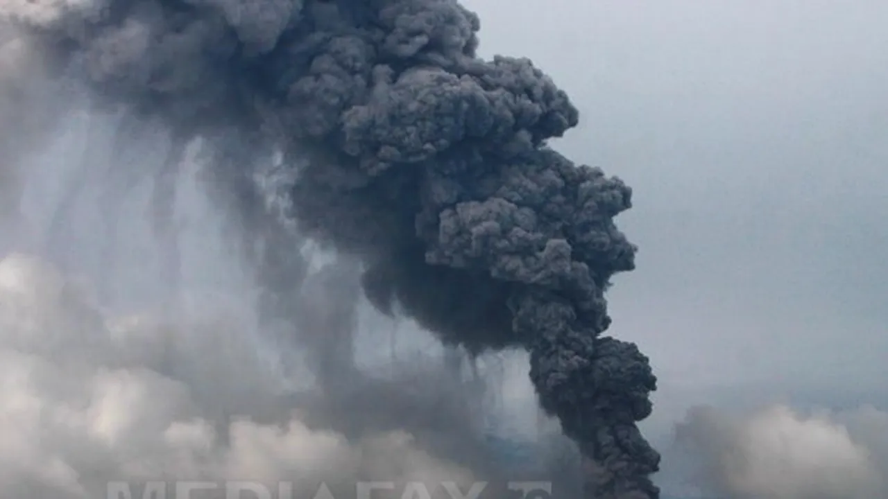 Indonezia: Cel puţin 14 morţi în urma erupţiei unui vulcan