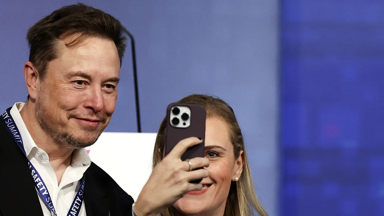 Elon Musk şi-a şters contul de Instagram pentru că ajunsese să îşi facă prea multe selfie-uri