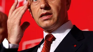 Romanian Democtrat Liberals Urge Presidential Candidate Geoana To Quit Senate Chairman Position