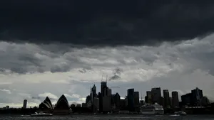 Australia, lovită de furtuni puternice. Bucăţi uriaşe de grindină au căzut peste Melbourne şi Canberra. VIDEO