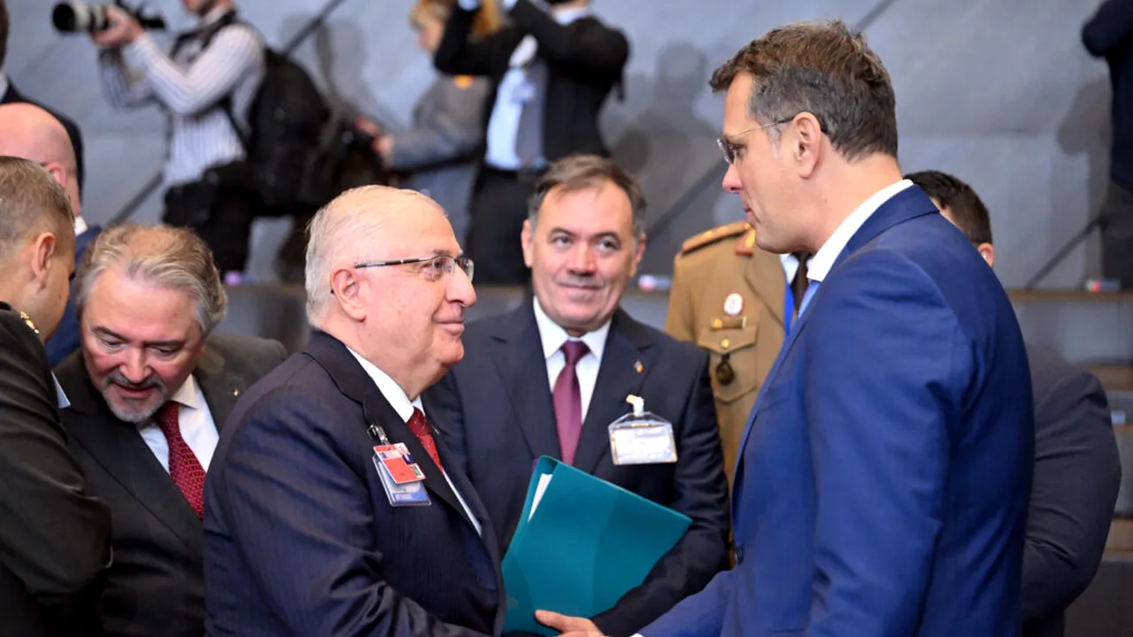 Trilaterală România - Bulgaria - Turcia la Bruxelles. Miniștrii apărării au discutat despre Marea Neagră