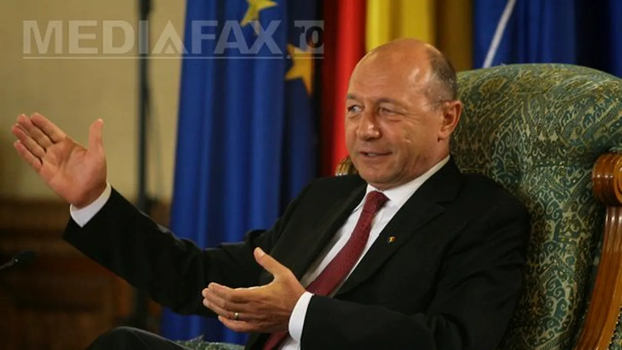 Băsescu: Nu trebuie afectate în perioada următoare deficitele la asigurările de sănătate şi pensii