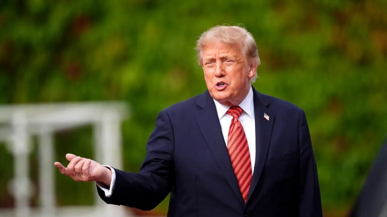 „Arăți groaznic”. Donald Trump, replică dură pentru un jurnalist după ce a fost întrebat dacă s-a săturat să cutreiere țara pentru mitinguri electorale