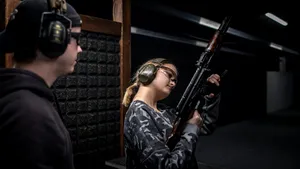 Cum a schimbat AK-47 războiul. Povestea armei care a cucerit planeta. La propriu