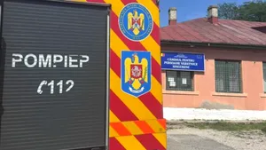 Incendiu la un cămin de vârstnici din Singureni: 41 de persoane s-au evacuat. Focul a pornit de la un scurtcircuit