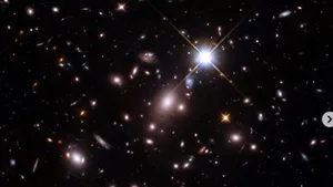 Hubble ne oferă o surpriză „mare”. A detectat cea mai îndepărtată stea observată. La ce distanţă se află VIDEO