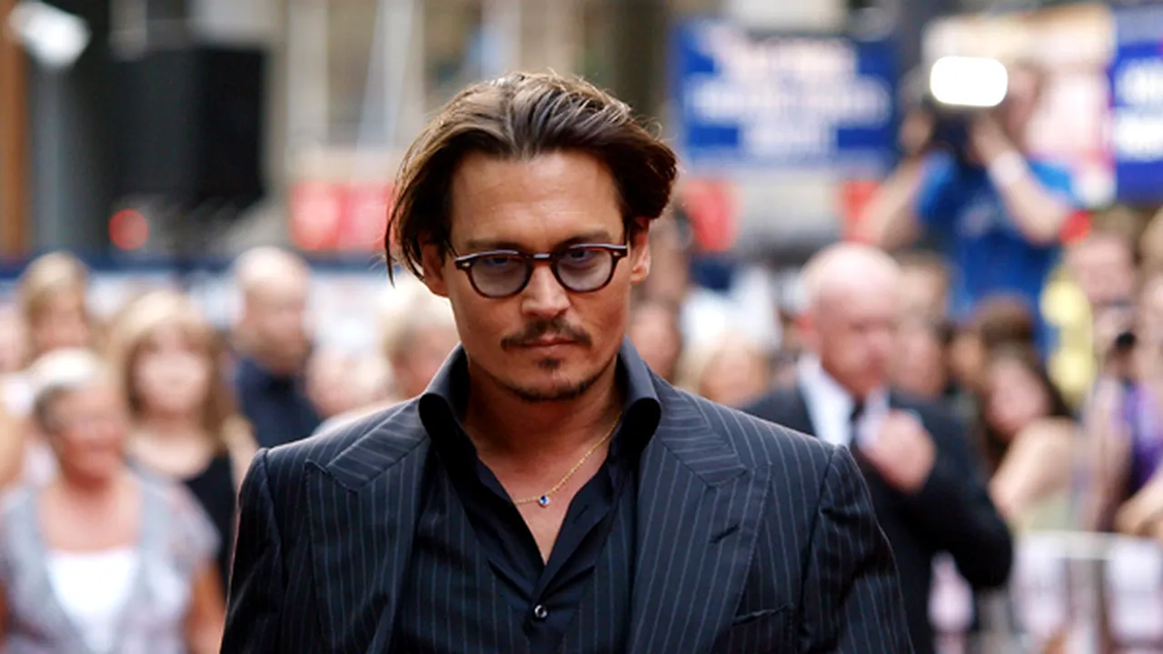 Johnny Depp, desemnat din nou cel mai sexy bărbat în viaţă - GALERIE FOTO