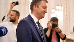 Guvern proeuropean sau blocaj? Mureșan, mesaj ferm înaintea votului din Parlament: Vom vedea cine dorește să țină România pe loc