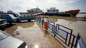 Nivelul Dunării este în creştere şi se va menţine ridicat trei săptămâni