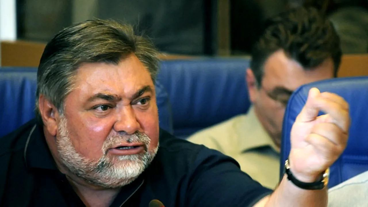 Procuror: Cumpărarea de influenţă pune la îndoială achitările lui Sechelariu de la Bacău
