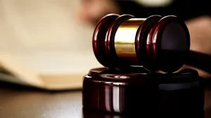 Societatea DAKINO şi Teatrul Naţional Bucureşti sunt în proces