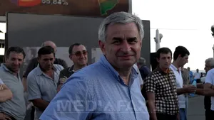 Liderul opoziţiei Raul Khadjimba, ales preşedinte al regiunii separatiste georgiene Abhazia