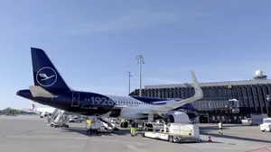 Dronă deasupra aeroportului din Hanovra: traficul aerian a fost suspendat de două ori