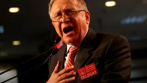 Artiştii care s-au retras de la concertul organizat de Institutul Revoluţiei, condus de Ion Iliescu