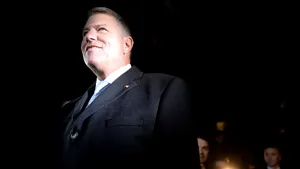 Iohannis, reales preşedinte, continuă linia de două mandate, după Iliescu şi Băsescu