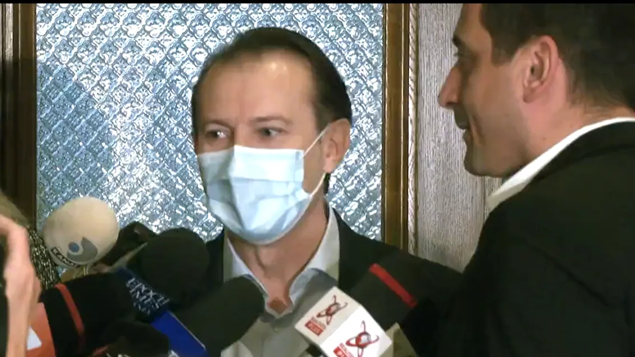 VIDEO Declaraţiile lui Florin Cîţu au fost întrerupte de George Simion