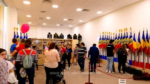 Arme, epoleţi şi insigne ale apărătorilor graniţelor, expuse la Muzeul Poliţiei de Frontieră