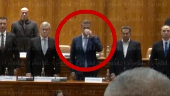 POLITIC Ionuț Moșteanu, surprins în Parlament sorbind din cafea în timpul imnului național